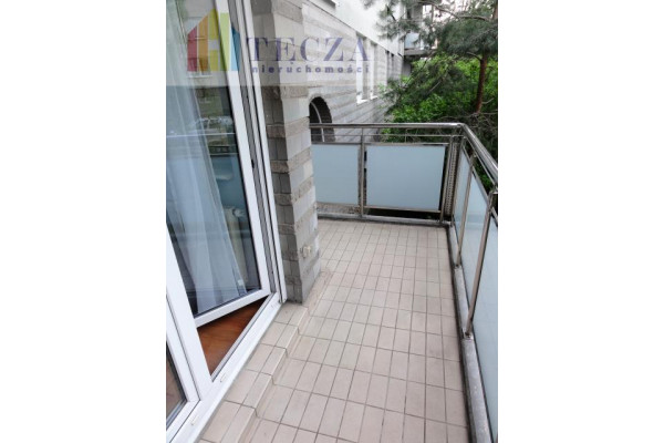 Warszawa, Ursus, Apartamentowa, Kawalerka 31+duży balkon,garaż,os.zamknięte,piwnica,PILNE