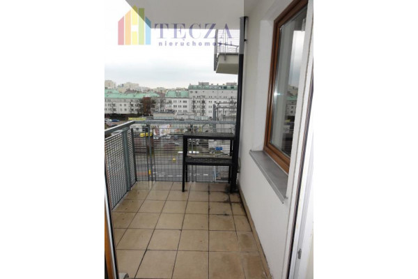 Warszawa, Ursyn&oacute;w, Beli Bartoka, 2pok tuż przy metrze URSYN&Oacute;W,duży balkon,polecam