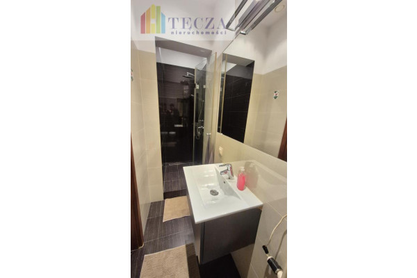 Warszawa, Śr&oacute;dmieście, Flory, 3,5 m wysokości|Kamienica|350 m od Łazienek| Metro