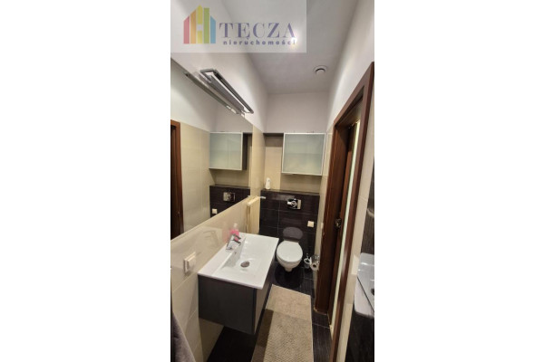 Warszawa, Śr&oacute;dmieście, Flory, 3,5 m wysokości|Kamienica|350 m od Łazienek| Metro