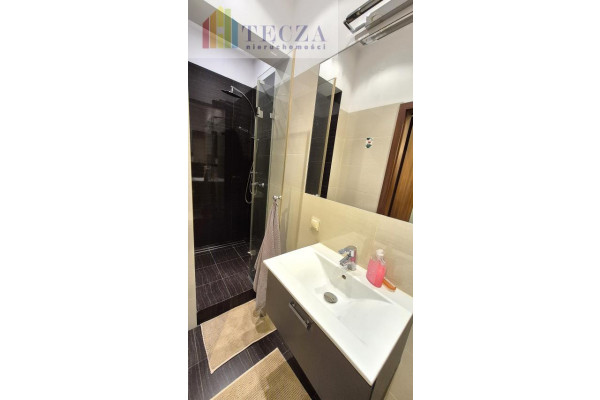 Warszawa, Śr&oacute;dmieście, Flory, 2pok,41m2,ul.FLORY,przy Pl.Unii Lubelskiej