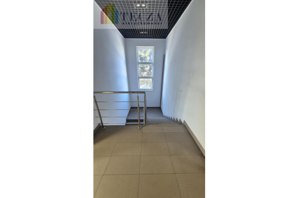 miński, Sulej&oacute;wek, J&oacute;zefa Bema, Biuro 55m2,KLIMA,parking,tuż przy SKM SULEJ&Oacute;WEK-MIŁOSNA