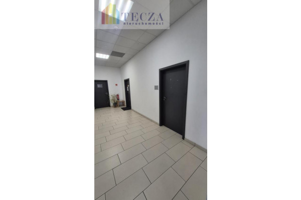 miński, Sulej&oacute;wek, J&oacute;zefa Bema, Biuro 35m2,tuż przy SKM SULEJ&Oacute;WEK-MIŁOSNA,od już,parking w cenie