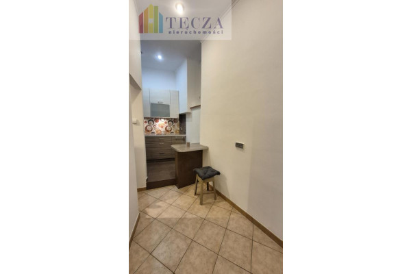 Warszawa, Śr&oacute;dmieście, Flory, 2pok,41m2,ul.FLORY,przy Pl.Unii Lubelskiej
