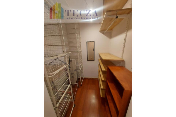 Warszawa, Włochy, Fasolowa, 2pok oddz. 50m2,os.zamkn,2xparking,balkon,kom&oacute;rka lokatorska